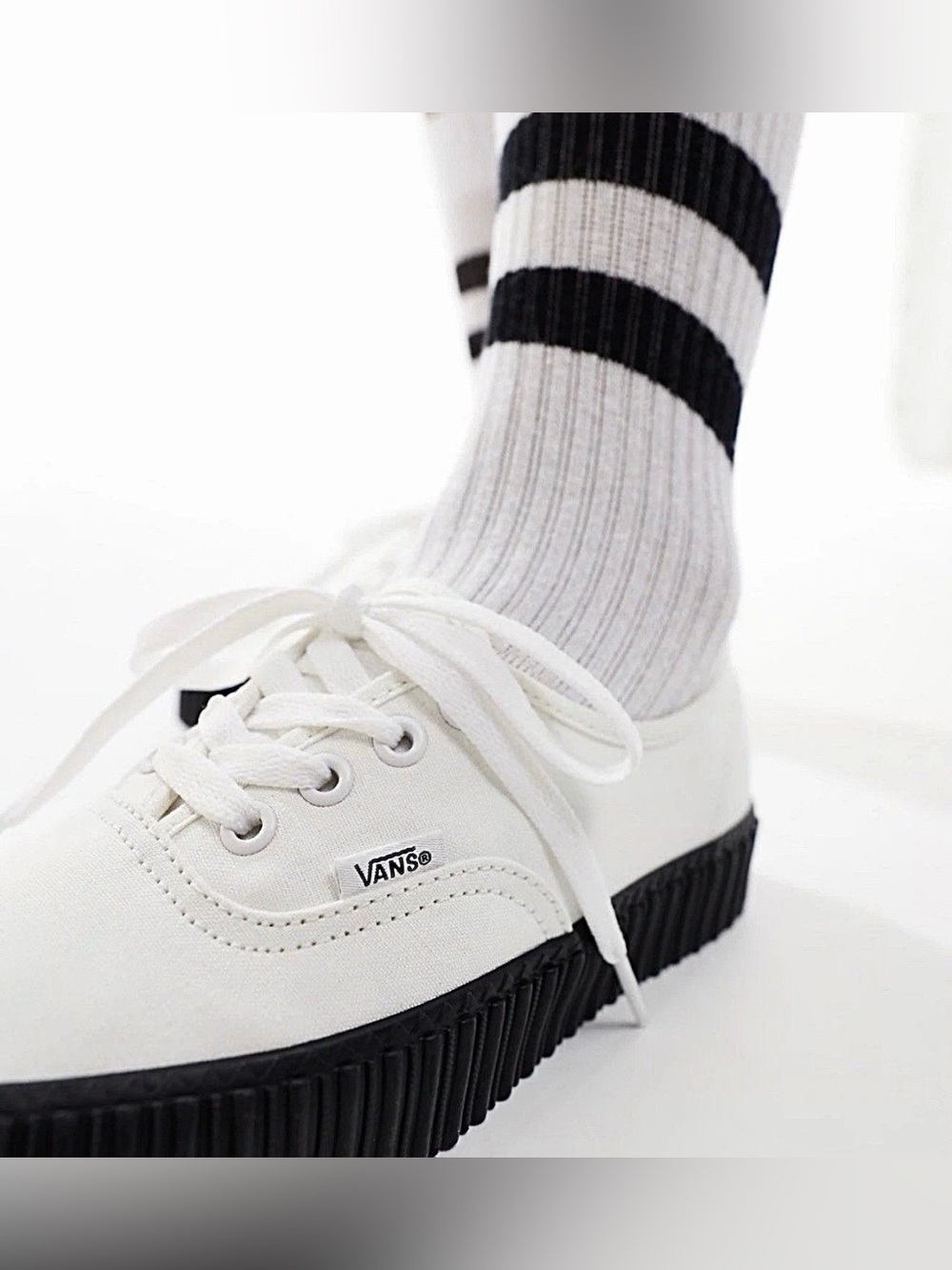 Vans Authentic Creeper Shoe, White/Black, NWOT, Women’s Size 7.5 (EUR 38) - Picture 3 of 13
